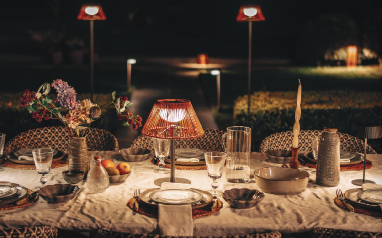 Osvětlení terasy: jak vytvořit večerní atmosféru a zvýšit využitelnost prostoru